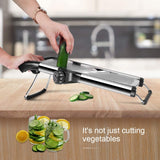 1 x RAW Customer Returns Masthome vegetable slicer , adjustable professional vegetable cutter made of , 5 in 1 multifunctional vegetable cutter for vegetables, apples, onions, cheese - 1 anti-cutting gloves a - RRP €33.68