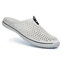 1 x RAW Customer Returns Saguaro Clogs Breathable Mesh Slippers Summer Garden Shoes Leisure Bathing Shoes Beach Aqua Slippers Flat Slippers Women Men, White 43 EU - RRP €18.99