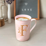 1 x RAW Customer Returns Joymaking Personalized Mug with Letters Coffee Mug with Flower Motif, Name Initial Personal Gifts Coffee Mug for Women Girlfriend, F - 400ml Pink - RRP €19.15