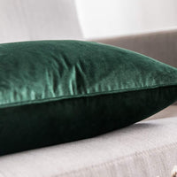 1 x RAW Customer Returns MIULEE Set of 2 Velvet Cushion Covers Flange Cushion Cover Decorative Sofa Cushions Throw Pillows Wrapped Edge Cushion Covers Decorative Pillowcase for Sofa Living Room Bedroom 40 x 40 cm Dark Green - RRP €16.49