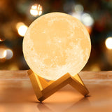 1 x RAW Customer Returns Mydethun Mother s Day Gift Moon Lamp 3D Moonlight 18cm with Wooden Stand Touch Control and USB Rechargeable White Yellow Gifts for Women Girls Mother Home Decoration - RRP €35.28