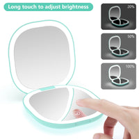 1 x RAW Customer Returns wobsion Travel Mirror with Light, Rechargeable 1x 10x Magnifying Mirror, Dimmable Pocket Mirror, Hand Held Double Mirror with Light, 3.5 Travel Size, Portable for Handbag, Purse, Gift, Cyan - RRP €20.4