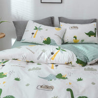 1 x RAW Customer Returns GETIYA Newest 2 Piece Children s Bed Linen 135x200 Cartoon Dinosaur Bed Linen for Boys Girls White Bed Linen Set with Green Dino Pattern Soft Cotton Reversible Bed Linen with Pillowcase 80x80 - RRP €37.3