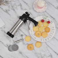 1 x RAW Customer Returns Pastry press, cookie press, decorating syringe, pastry syringe, biscuit maker, stainless steel DIY baking accessories, decorating syringe with 8 stencils and 8 nozzles for cakes, cookies, DIY - RRP €14.29