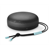 1 x RAW Customer Returns Bang Olufsen Beosound A1 2nd Gen Wireless portable IP67 waterproof Bluetooth speaker with 360-degree sound, Alexa voice assistant speakerphone, 18 h battery life - Anthracite Oxygen - RRP €215.11