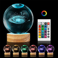 1 x RAW Customer Returns 3D Galaxy Crystal Ball Night Light 16 Colors Lamp 80mm Galaxy System Crystal Ball USB Ball Lamp Night Light with Wooden Base Snow Globe Glass Laser Engraving Gift for Women Children Friends Family - RRP €20.4