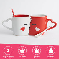 1 x RAW Customer Returns THE TWIDDLERS Kissing Cup Set, Coffee Cups with Spoons Gift Box - Newlyweds Husband Wife Boyfriend Girlfriend Couples - Funny Gift for Valentine s Day - RRP €17.95