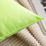 1 x RAW Customer Returns MIULEE Set of 4 waterproof cushion covers decorative cushion cover sofa cushion decorative couch cushion weatherproof cushion cover decorative cushion cover for sofa garden outdoor living room 45 x 45 cm green - RRP €23.99