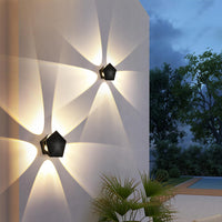 1 x RAW Customer Returns Comely 2 Pack LED Wall Lights Outdoor Indoor, Creative Pentagram Wall Lamp Warm White 3000K, IP65 Waterproof, Modern Aluminum LED Outdoor Wall Light for Garden Porch Garage Black  - RRP €30.96