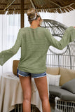 1 x RAW Customer Returns Saodimallsu Women Tops Flowy Oversized Long Sleeve Spring Summer Tops V-Neck Crochet Sexy Sweater Army Green - RRP €30.98