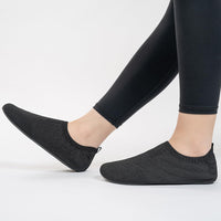 1 x Brand New Sosenfer Women s Home Slippers Flat Men s Slippers Comfortable Soft Non-Slip Winter Slippers For Unisex Black 35 - RRP €58.8