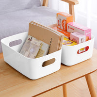 1 x RAW Customer Returns LYLIDIA Pack of 10 Storage Boxes Plastic Storage Basket with Handles Kitchen Cabinet Organizer Box Baskets Storage Plastic Box for Bathroom Shelf Plastic Box White  - RRP €27.22