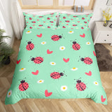 1 x RAW Customer Returns Red Ladybug Bedding 135x200 Cute Cartoon Ladybug Reptile Duvet Cover for Kids Boys Girls Youth White Daisy Flowers Bedding Set Kawaii Love Heart Pattern Green Duvet Cover - RRP €30.02