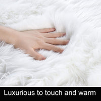 1 x RAW Customer Returns HARESLE faux fur rug, soft thick rug, fluffy lambskin rug, bed rug white 60x120cm  - RRP €34.99