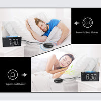 1 x RAW Customer Returns Alarm clock with vibration, loud, for deep sleepers hearing impaired deaf, 12 24 H, 7 ear night light, 7 large LED display, dimmer, large snooze button, 2 USB chargers, battery backup - RRP €26.54