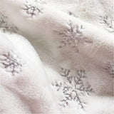 1 x RAW Customer Returns Drezesov Christmas tree skirt tree blanket Christmas tree with 20pc Christmas card, 122 cm soft Christmas tree blanket with silver snowflake white faux fur carpet for Christmas holiday decoration - RRP €22.99