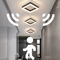 1 x RAW Customer Returns LED ceiling light with motion detector indoor hallway, 24W warm white 3000K ceiling lamp, modern sensor lamp 20cm black, suitable for garages, bathrooms, basements, carports, stairwells, balconies 20CM square  - RRP €35.28