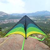 1 x RAW Customer Returns Mint s Colorful Life Delta Kite Flying Kite for Kids and Adults, Extremely Easy to Fly Kite with 2 Bands and 300 Feet Kite Line, Best Kite for Beginners - RRP €18.14