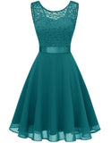 1 x RAW Customer Returns Berylove Women s Lace Dress Bridesmaid Elegant Party Knee-Length Cocktail Dress Chiffon Sleeveless BLP7005 B-Peacock Green S - RRP €50.99