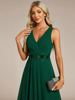 1 x RAW Customer Returns Ever-Pretty Elegant Dress Women Ceremony Applique High Low Sleeveless Chiffon V-Neck Guest Dress Irregular Hem Dark Green 44 - RRP €74.99