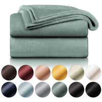 1 x RAW Customer Returns Blumtal fleece blanket 130x150 cm - Oeko-Tex certified cuddly blanket - living room blanket 130x150 cm - fleece blanket green - cuddly blanket green 130x150 cm - blanket green - living room blanket in green - RRP €18.65