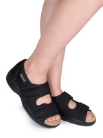 1 x RAW Customer Returns Aerosoft women s rehabilitation sandal Stretch 06, pressure-free, individually adjustable, for women and men black, numeric 44  - RRP €61.55