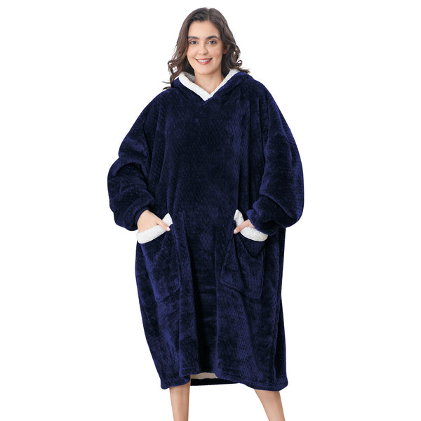 Brand New Job Lot Pallet - Oversized Hoodie Blanket - 43 Items - RRP €730.57