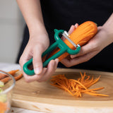 1 x RAW Customer Returns Linoroso vegetable peeler Julienne cut, Y peeler with sharp tip, easy to peel carrots, potatoes, cucumbers and more fruit and vegetable strips, sharp, smooth, comfortable grip - green - RRP €10.07