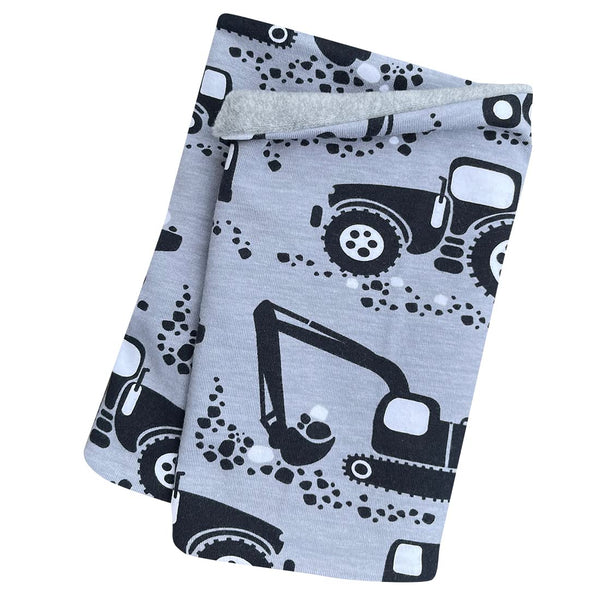 1 x Brand New Wollhuhn Girls Ladies Boys Warm Slip Scarf Neckerchief Inside Fleece Lined Many Designs Winter Transitional Seasons Tractor Grey Black  - RRP €18.14