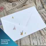 1 x RAW Customer Returns Wanderings Handmade White Envelopes with Real Flower Petals - 11 x 16 cm Pack of 25 - for Announcements, Wedding Invitations, Greeting Cards, Crafts - Thick 130 GSM - RRP €16.76