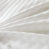 1 x RAW Customer Returns Amolavet Hotel Bed Linen 135x200 Mako Satin Cotton White Damask Stripe Bed Linen 135x200 Cotton 2-Piece Set White with Zipper for Summer - RRP €41.34