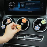 1 x RAW Customer Returns Air Freshener Kit 6 Pieces Flower Shaped Car Air Freshener Clip Car Air Conditioning Fragrance Decoration Accessories Girls Women Car Aromatherapy Essential Oil Diffuser with 6 Fragrance Pads  - RRP €9.98