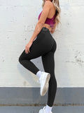 1 x RAW Customer Returns TAYOEA Women s Sports Leggings Seamless Scrunch Butt Push Up Leggings Opaque Gym Fitness Pants High Waist Sports Pants Yoga Pants Black, M - RRP €24.99