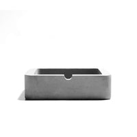 1 x RAW Customer Returns anaan geometric ashtray made of concrete design for outdoors and indoors Geometric modern decoration square 9x9x3cm  - RRP €14.7