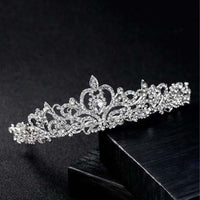 1 x RAW Customer Returns alladaga Wedding Tiara Crown Crystal Rhinestone Bridal Princess Tiara with Comb for Wedding Prom Birthday Party Silver  - RRP €9.06