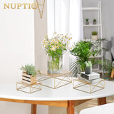 1 x RAW Customer Returns NUPTIO Cake Stand Cupcake Stand Display Set of 3 Gold Cake Stand Wedding Cake Stand Metal Square Cake Stand Pedestal Cake Stand Base Party Wedding Decoration Christmas Birthday - RRP €68.51