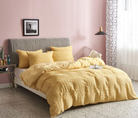 1 x RAW Customer Returns Freyamy Seersucker Bed Linen 135x200cm 2-Piece Yellow Embossed Stripes Structured Bedding Sets Plain Brushed Microfiber Soft Duvet Cover with Zipper and 1 Pillowcase 80x80cm - RRP €29.21