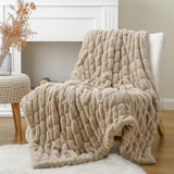 1 x RAW Customer Returns BATTILO HOME Faux Fur Throw Blanket, Fluffy Double Sided Imitation Rabbit Fur for Bed, Sofa, Couch, Living Room, Home Decor Tan, 127 152cm  - RRP €79.99