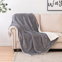 9 x Brand New EMEMA Plaid Blanket Flannel Velvet Sofa Bedroom Sofa 1 Piece Can Be Used in Soft Warm Fleece Fur Baby 125x150 cm Gray - RRP €260.91