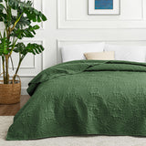 1 x RAW Customer Returns Love s cabin bedspread 200x220 olive green, ultra soft bed quilt lightweight microfiber bedspreads bed cover 200x220, modern bedspread with coin pattern for all seasons without pillowcase  - RRP €30.14