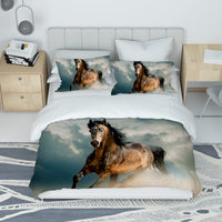 1 x Brand New Children s Bed Linen Set Horse Pattern Duvet Cover Set 3D Animals Black Horse Print Bed Linen with 2 Pillowcases 50 x 75 cm and Zip for Boys and Young Men Galloping Horses, 220 x 240 cm  - RRP €32.99