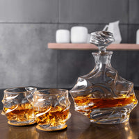 1 x RAW Customer Returns KANARS Whiskey Carafe and Glasses Set, Whiskey Decanter 750 ml with 4 320 ml Glasses, Crystal Glass Whiskey Tumbler, High Quality, Luxurious Gift, 5-piece - RRP €66.88