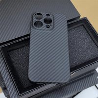 1 x RAW Customer Returns Ultra-thin and lightweight aramid carbon fiber case for Apple IPhone-15 Pro - RRP €29.99