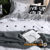 1 x RAW Customer Returns Freyamy bed linen 200x200cm 3-piece white black heart bedding sets brushed microfiber soft reversible bed linen romantic double bed duvet cover with zipper and 2 pillowcases 80x80cm - RRP €31.5