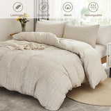 1 x RAW Customer Returns Freyamy Seersucker Bed Linen 220x240cm 3-Piece Beige Embossed Stripes Structured Bedding Sets Plain Brushed Microfiber Soft Duvet Cover with Zipper and 2 Pillowcases 80x80cm - RRP €43.32