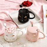 1 x RAW Customer Returns 2 Pack Cute Cat Mugs Cat Coffee Cup Set with Lid and Lovely Kitty Spoon Novelty Mug Set for Cat Lovers Girls Women Christmas Birthday Gift 450ML White and Pink - RRP €20.16