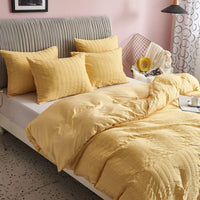 1 x RAW Customer Returns Freyamy Seersucker Bed Linen 135x200cm 2-Piece Yellow Embossed Stripes Structured Bedding Sets Plain Brushed Microfiber Soft Duvet Cover with Zipper and 1 Pillowcase 80x80cm - RRP €29.21