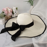 1 x RAW Customer Returns HOLEMZ Straw Hat Foldable Sun Hat Breathable Beach Hat Large Adjustable with Wide Brim Sunscreen UV Protection Roll Up for Women Ladies Fisherman Outdoor Tourism White - RRP €18.14