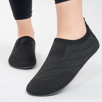 1 x Brand New Sosenfer Women s Home Slippers Flat Men s Slippers Comfortable Soft Non-Slip Winter Slippers For Unisex Black 35 - RRP €58.8