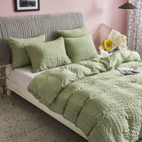 1 x RAW Customer Returns Freyamy Seersucker Bed Linen 200x200cm 3-piece Green Embossed Stripes Structured Bedding Sets Plain Brushed Microfiber Soft Duvet Cover with Zipper and 2 Pillowcases 80x80cm - RRP €35.36